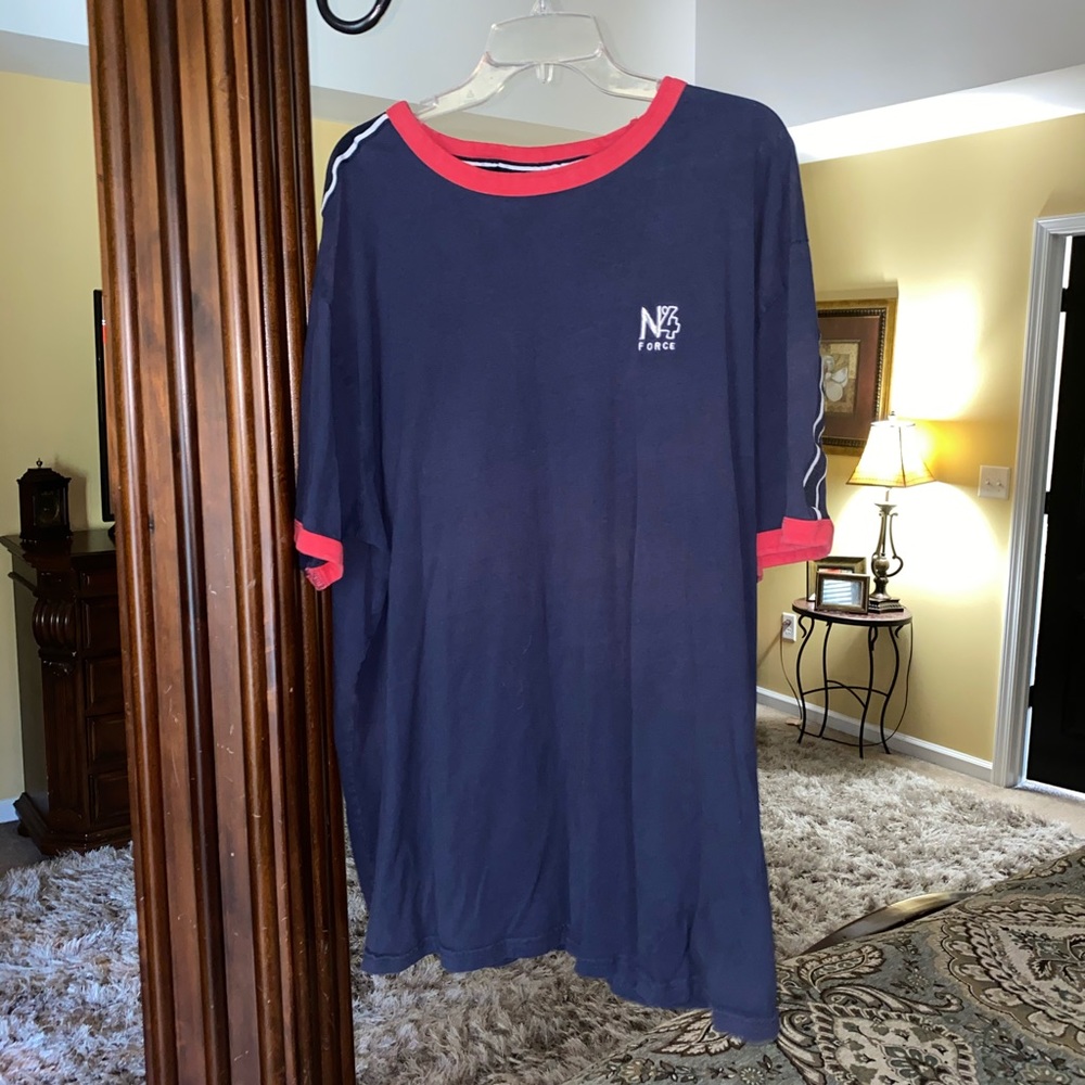 North 564 Tee